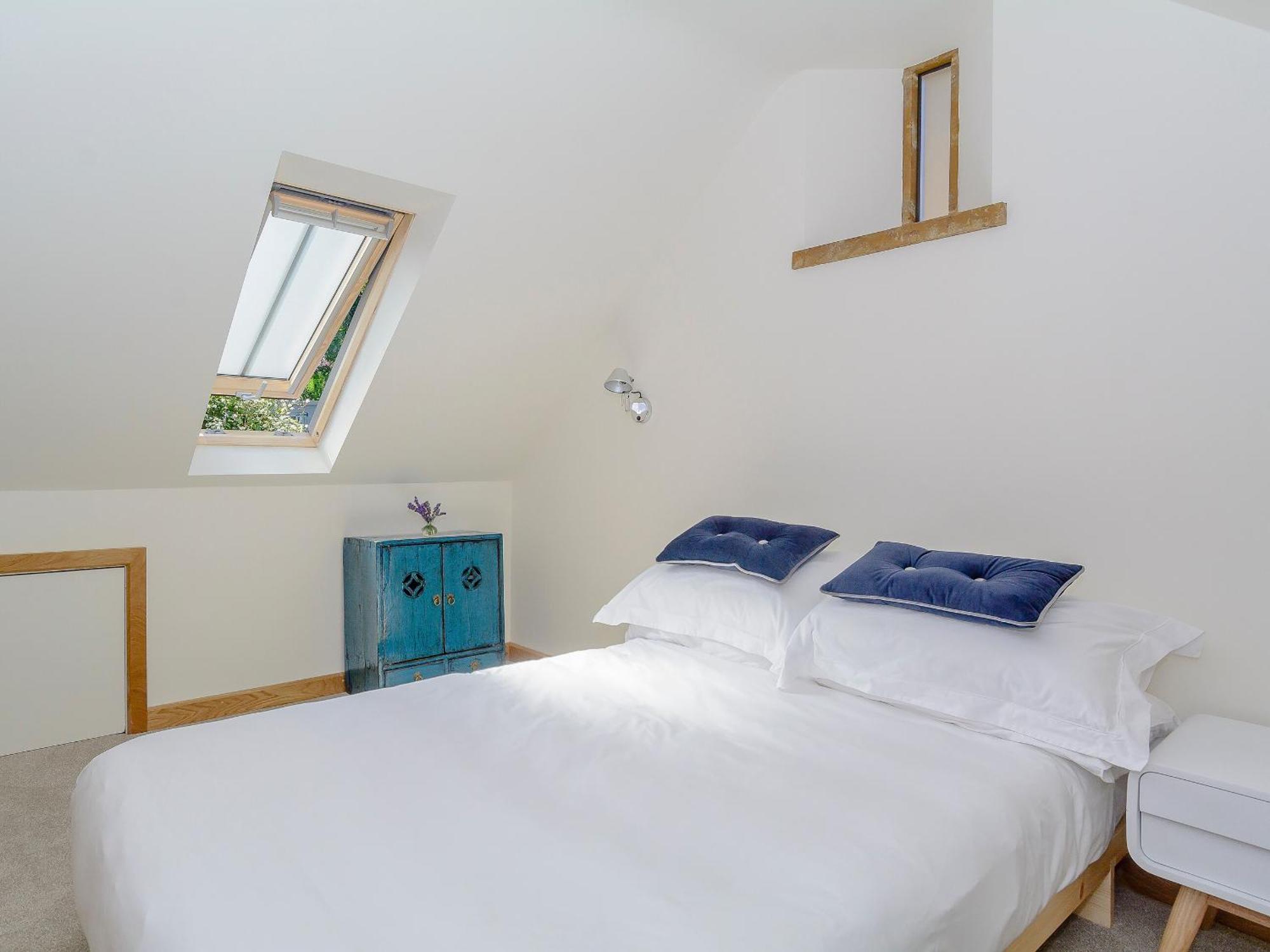 Finch Cottage Farnborough  エクステリア 写真